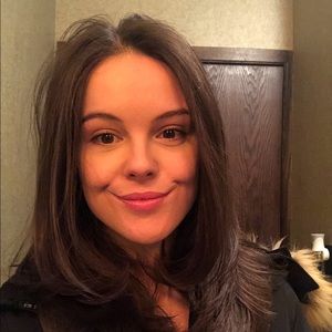 Meet your Posher, Victoria